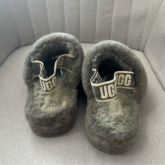 Ugg Fluff Yeah Slippers - Picture 5 of 11